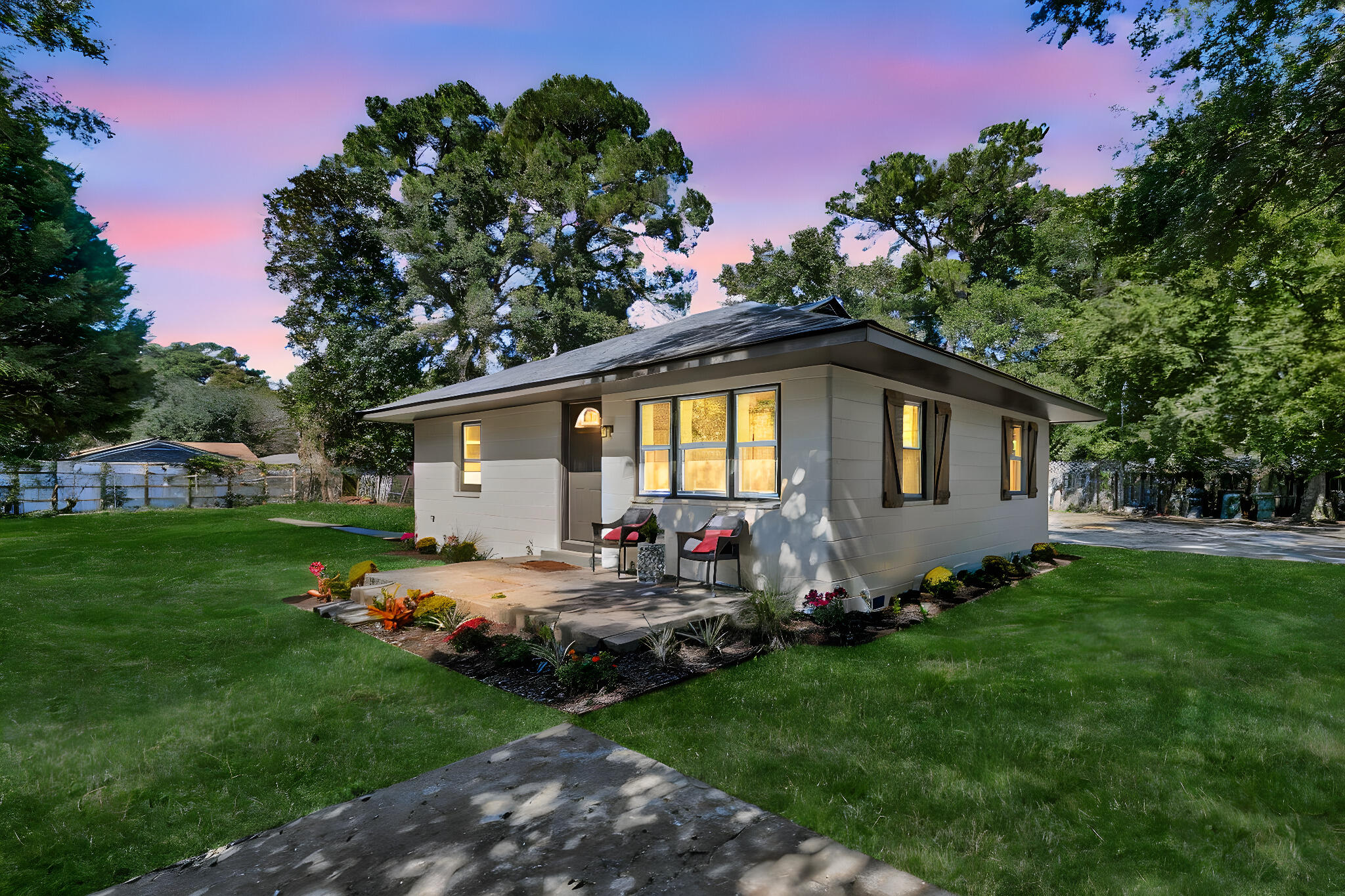 CREM - 635 Sequoia St-31 day to dusk