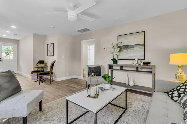 $2,600 | 635 Sequoia Street, Charleston, SC 29407