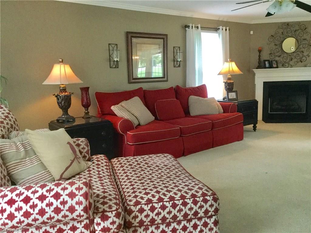 129 Creekside Ridge Drive High Point, NC 27265 - Photo 4 of 14 Gallery Image 4