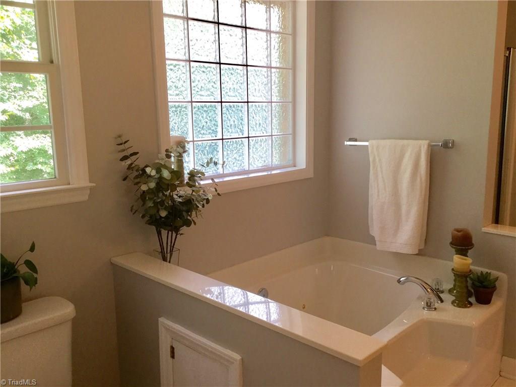 129 Creekside Ridge Drive High Point, NC 27265 - Photo 10 of 14 Gallery Image 10