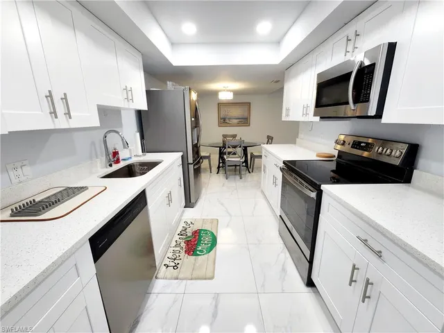 $2,800 | 3615 Boca Ciega Drive, Unit 212, Naples, FL 34112