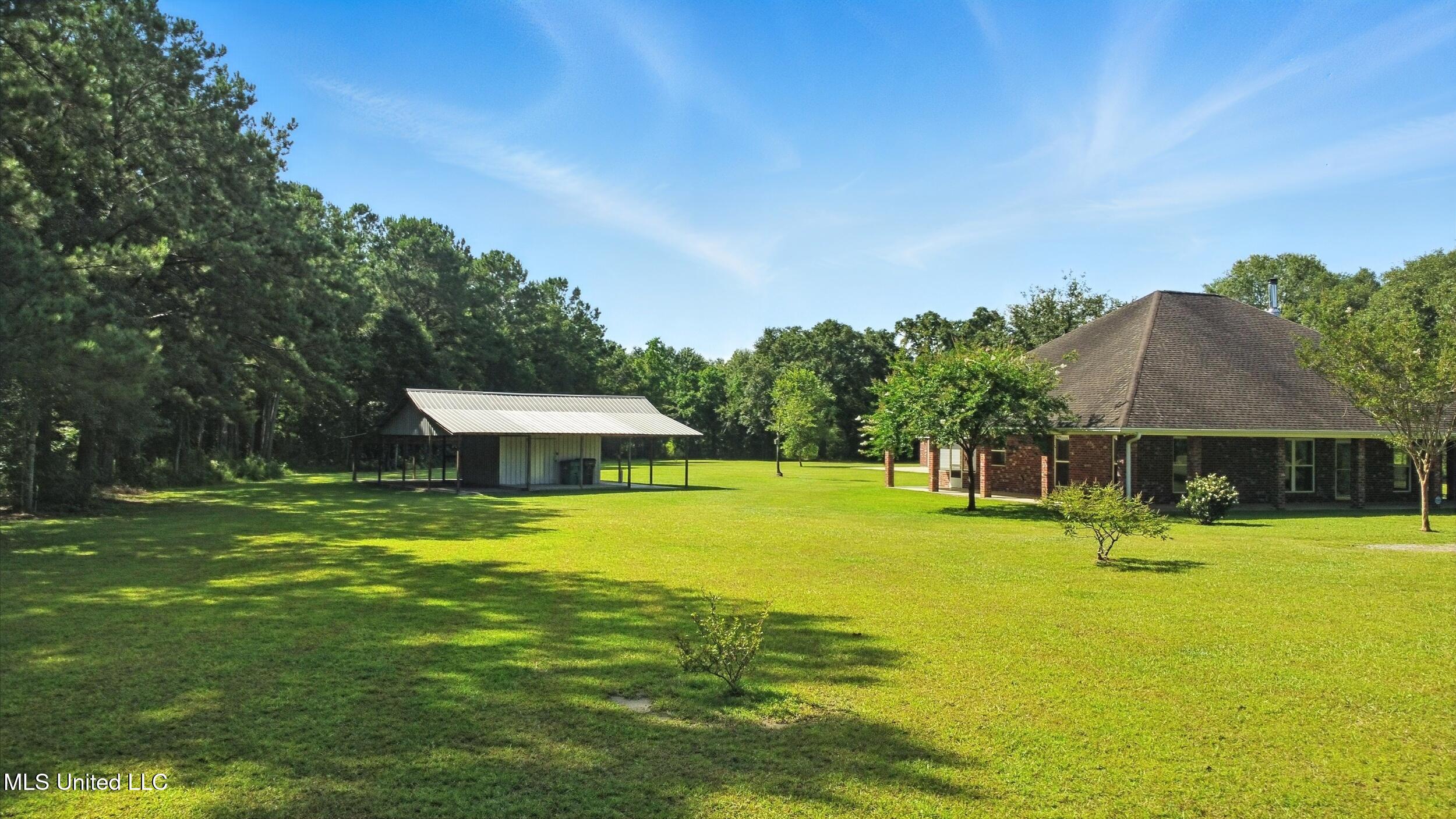 11362 Old Kiln Road Picayune, MS 39466 - Photo 36 of 40 36_yard 2