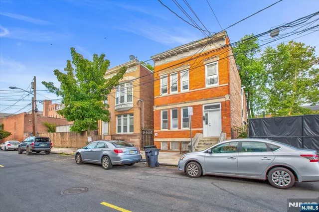 $599,000 | 70 South 9th Street, Newark, NJ 07107