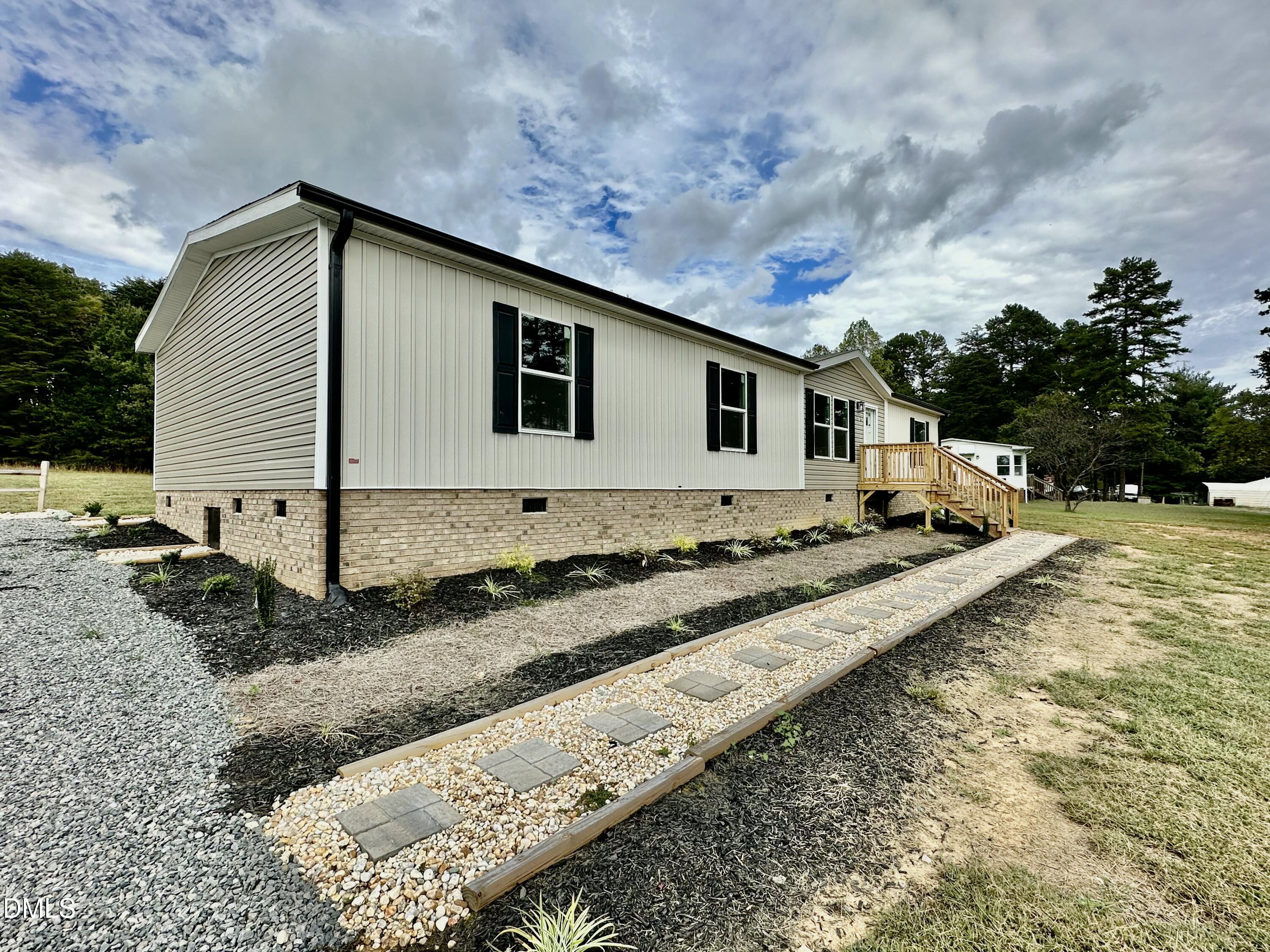 9175 Virgilina Road Roxboro, NC 27574 - Photo 40 of 49 IMG_2704