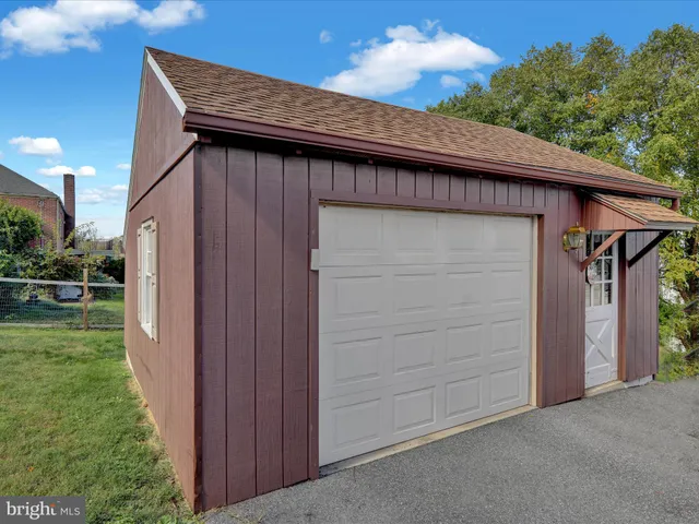 $329,000 | 1100 Old Fritztown Road, Reading, PA 19608