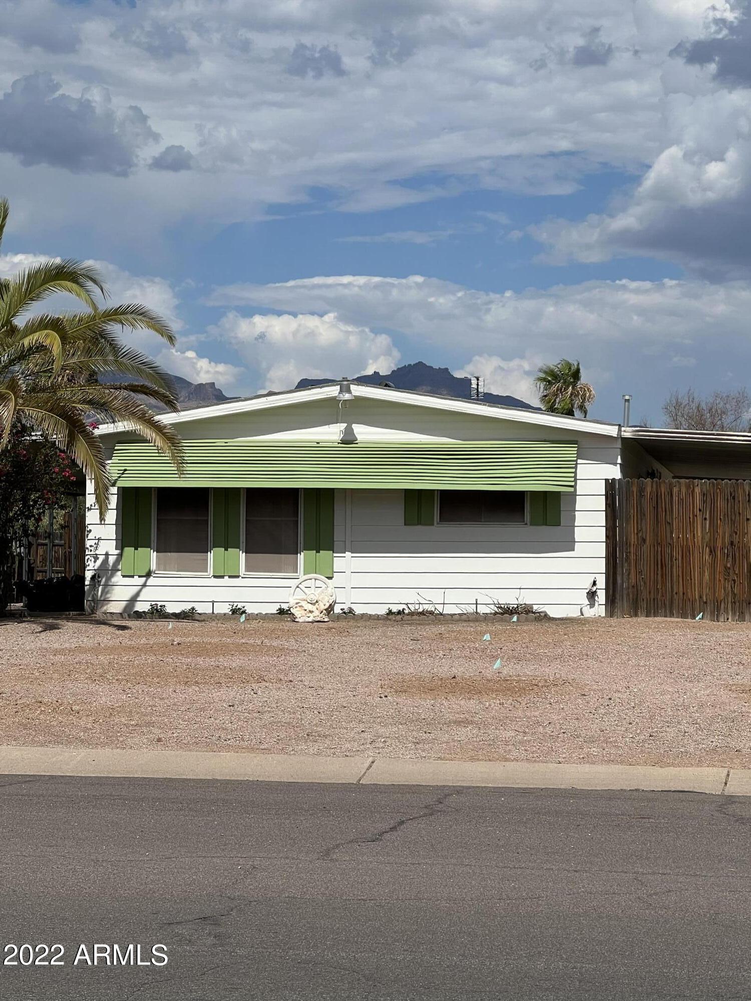 2191 South Tomahawk Road Apache Junction, AZ 85119 - Photo 1 of 15 Front of home
