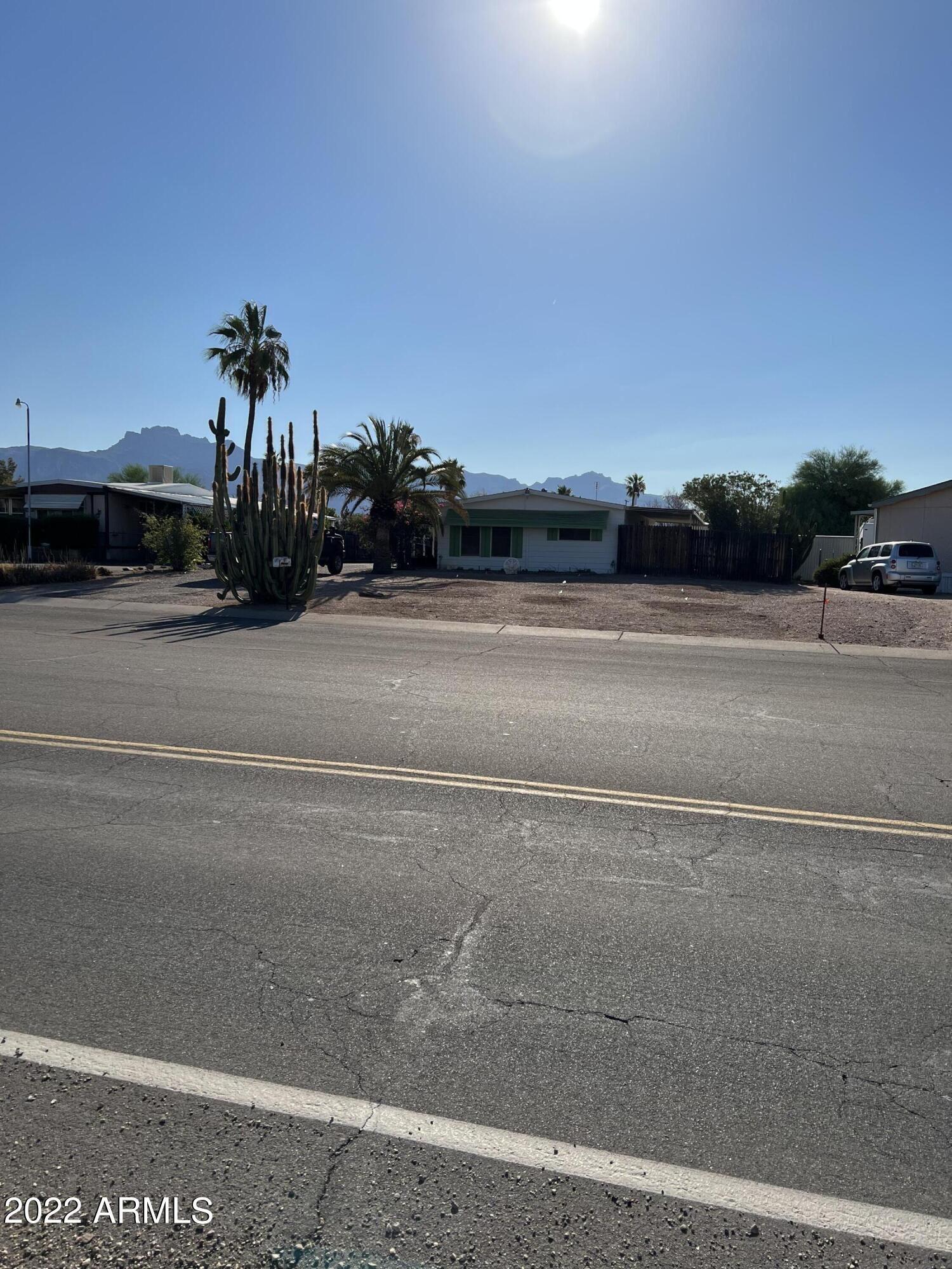 2191 South Tomahawk Road Apache Junction, AZ 85119 - Photo 4 of 15 View of superstitions