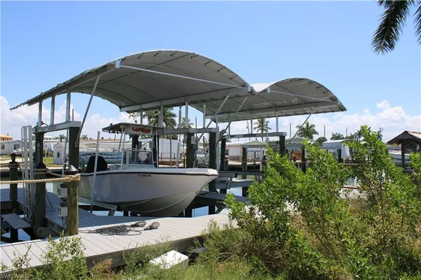 $174,900 | 3884 Plumosa Drive, St. James City, FL 33956