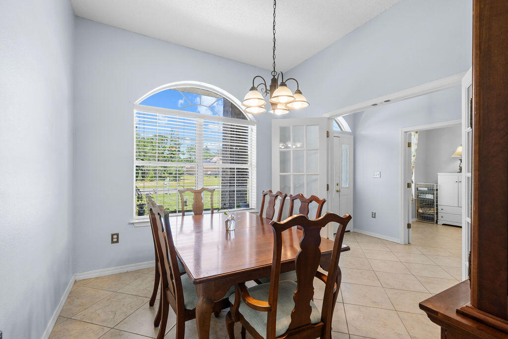 5309TenPointDr-13