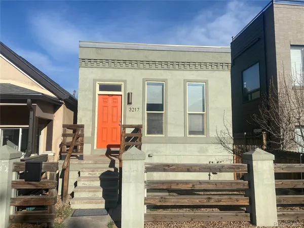 $2,995 | 3217 Lawrence Street, Denver, CO 80205
