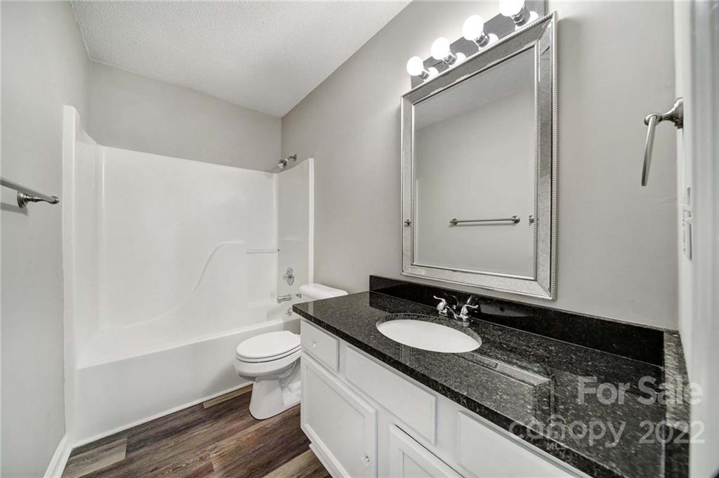 203 Applegate Lane Fort Mill, SC 29715 - Photo 13 of 32 Gallery Image 13