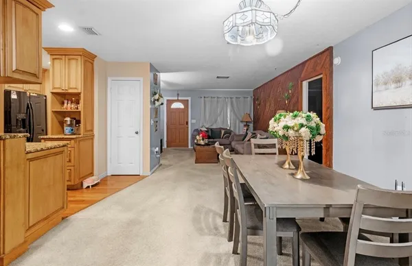 $340,000 | 302 Hutch Court, Brandon, FL 33510