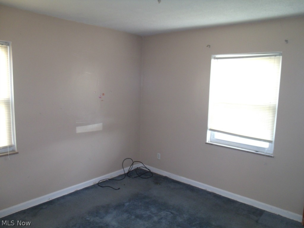 7106 Snow Road Parma, OH 44129 - Photo 21 of 25
