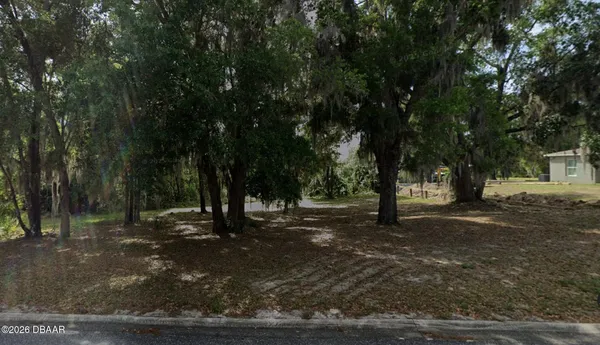 $20,900 | 204 Village Drive, Welaka, FL 32193