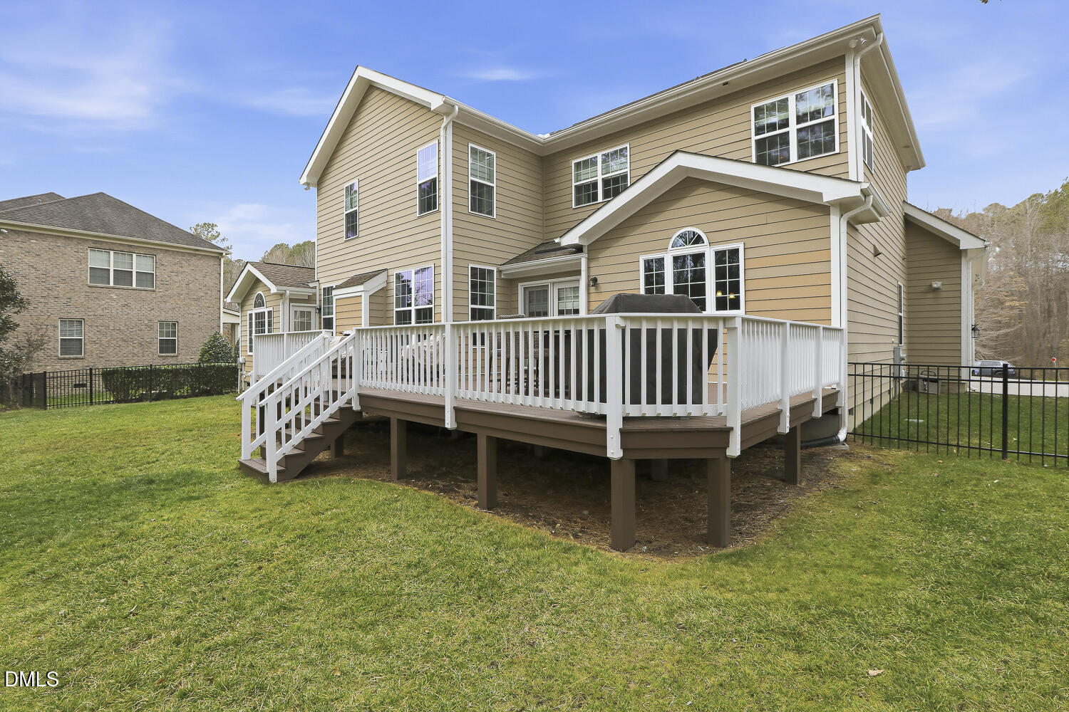 2205 Wood Cutter Court Raleigh, NC 27606 - Photo 15 of 74 085