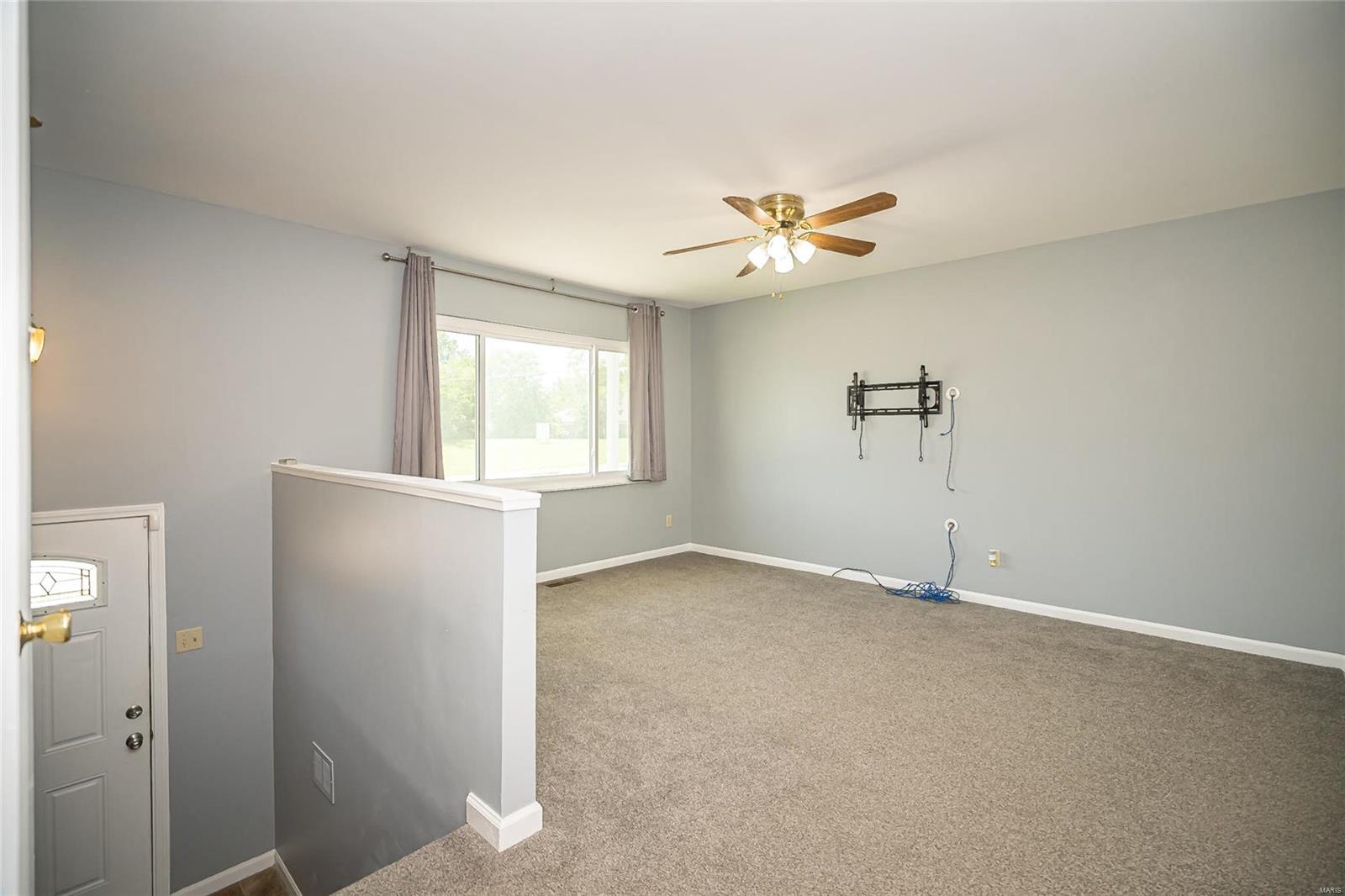 7414 Mexico Road St. Peters, MO 63376 - Photo 5 of 23 Gallery Image 5