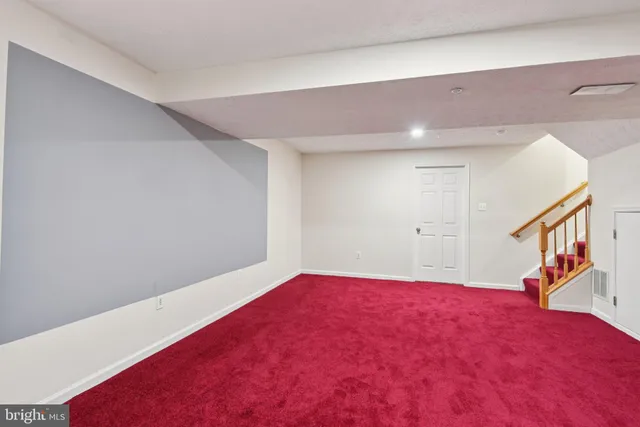 $3,000 | 8889 Papillon Drive, Ellicott City, MD 21043