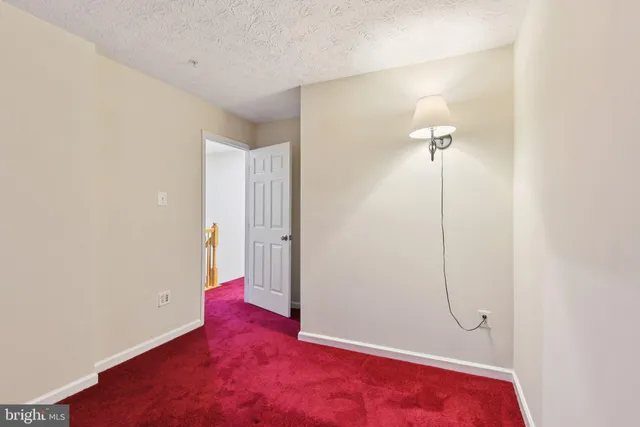 $3,000 | 8889 Papillon Drive, Ellicott City, MD 21043