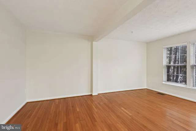 $3,000 | 8889 Papillon Drive, Ellicott City, MD 21043