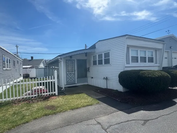 $105,000 | 131 Washington Street, Unit 51, Foxboro, MA 02035