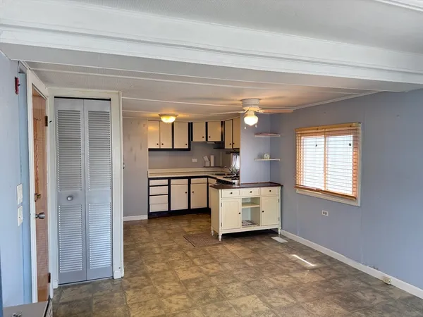 $105,000 | 131 Washington Street, Unit 51, Foxboro, MA 02035