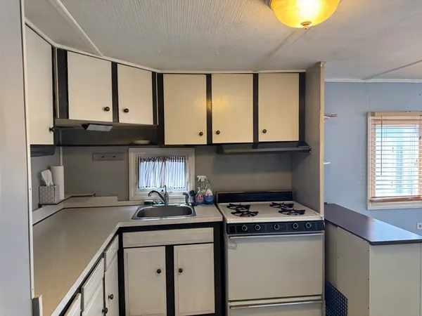 $105,000 | 131 Washington Street, Unit 51, Foxboro, MA 02035