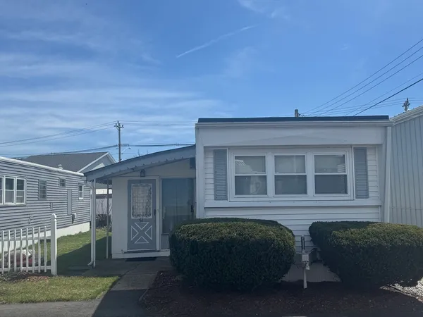 $105,000 | 131 Washington Street, Unit 51, Foxboro, MA 02035