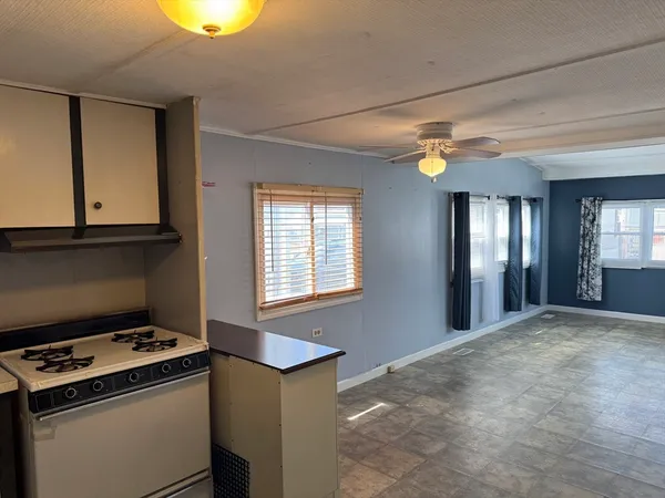 $105,000 | 131 Washington Street, Unit 51, Foxboro, MA 02035