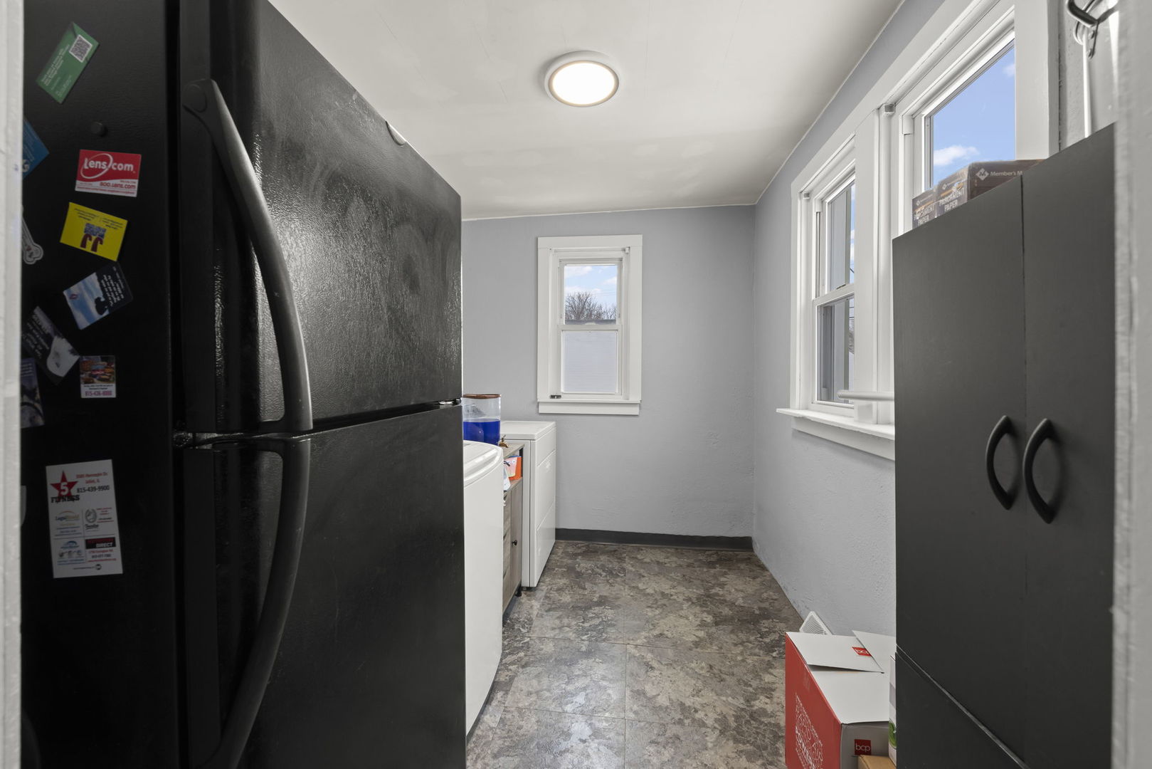 2145 Root Street Crest Hill, IL 60403 - Photo 12 of 34 a view of walk in closet