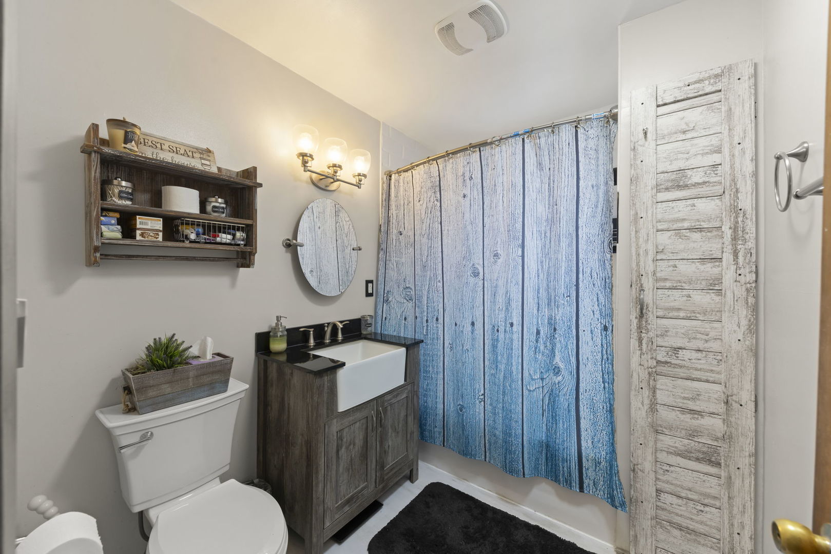 2145 Root Street Crest Hill, IL 60403 - Photo 14 of 34 a bathroom with a toilet a sink and a shower