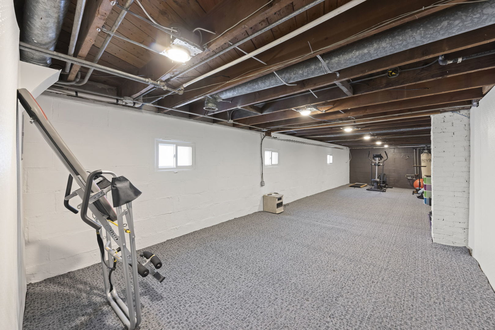 2145 Root Street Crest Hill, IL 60403 - Photo 18 of 34 a view of room with gym equipment