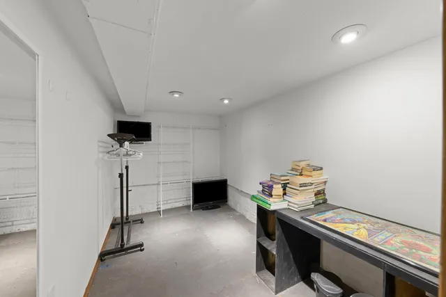 $319,000 | 2145 Root Street, Crest Hill, IL 60403