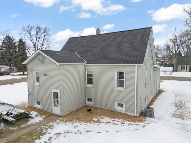 $319,000 | 2145 Root Street, Crest Hill, IL 60403