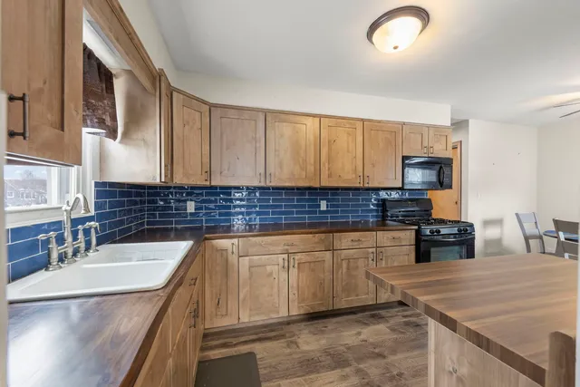 $319,000 | 2145 Root Street, Crest Hill, IL 60403