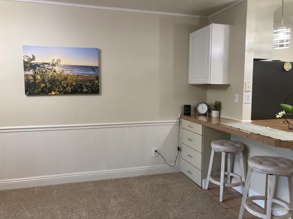 $343,900 | 1095 North Camelot Drive, Boise, ID 83704