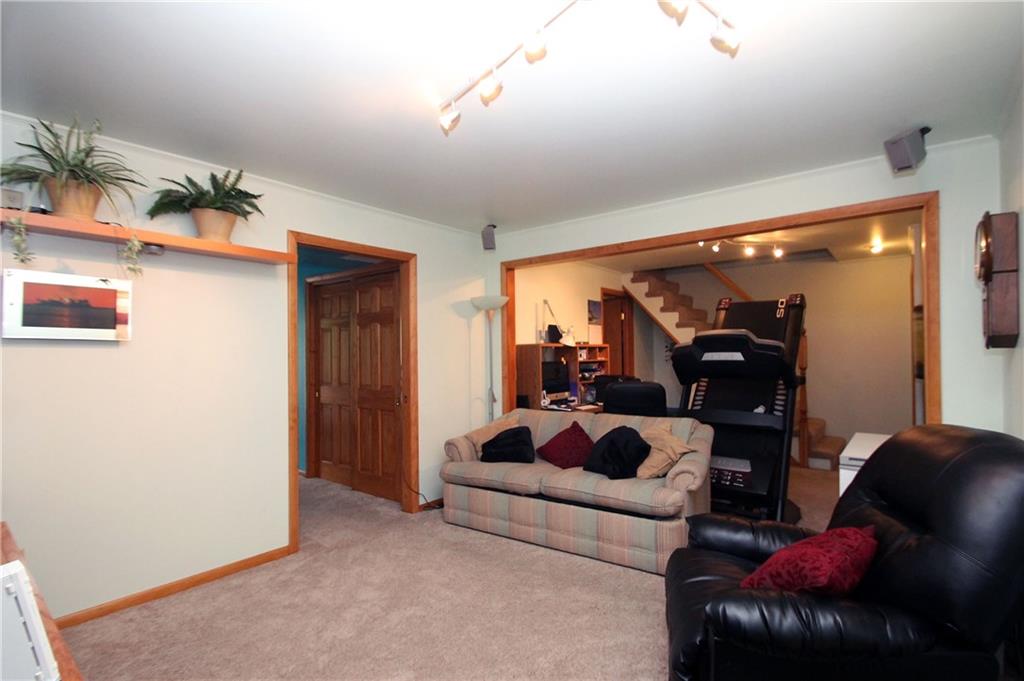 1139 Harmony Road Baden, PA 15005 - Photo 13 of 23