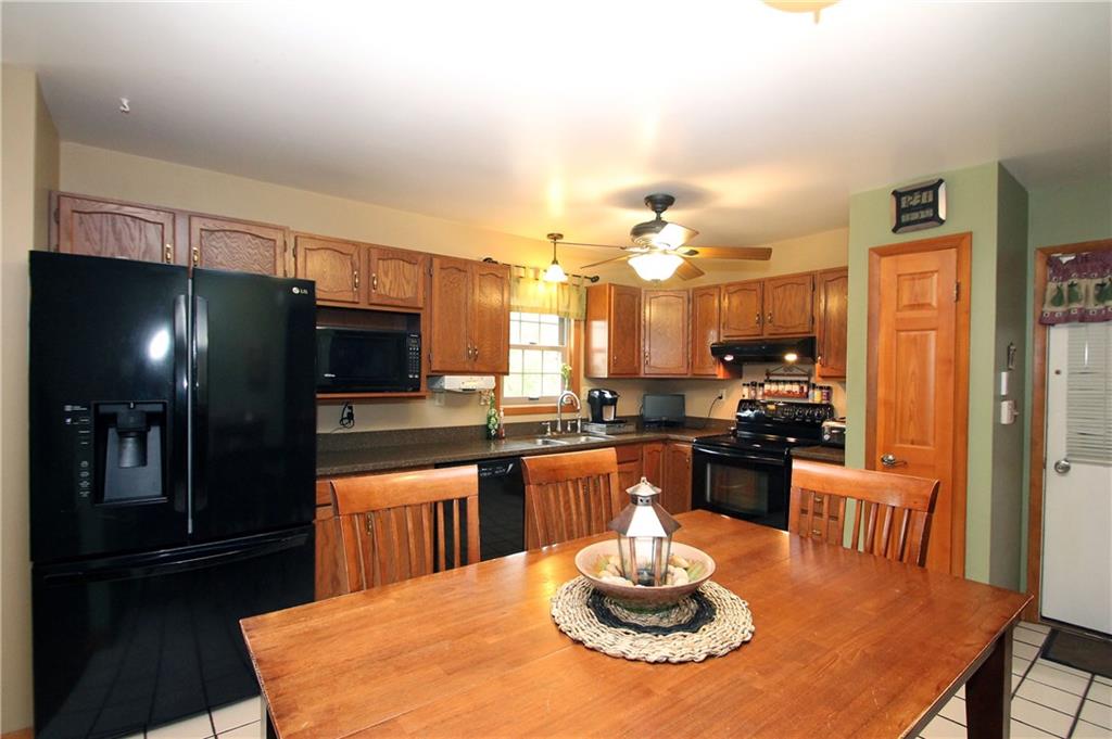 1139 Harmony Road Baden, PA 15005 - Photo 5 of 23