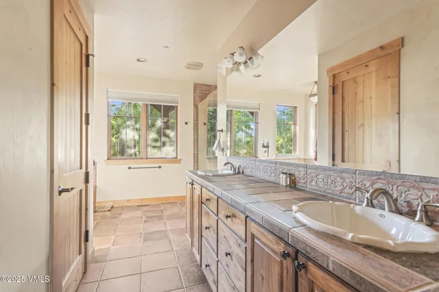 $11,000 | 21 Pommel Place, Edwards, CO 81632