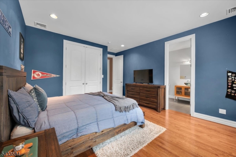 1296 Mt Vernon Road Bridgewater, NJ 08807 - Photo 24 of 48