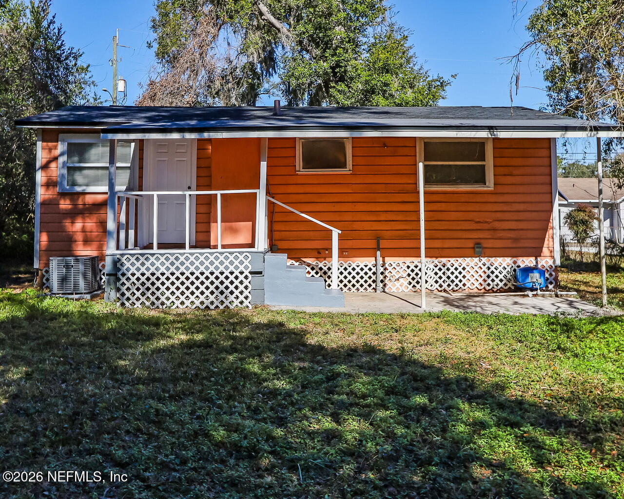 2140 Jayson Avenue Jacksonville, FL 32208 - Photo 29 of 34 a view of a backyard