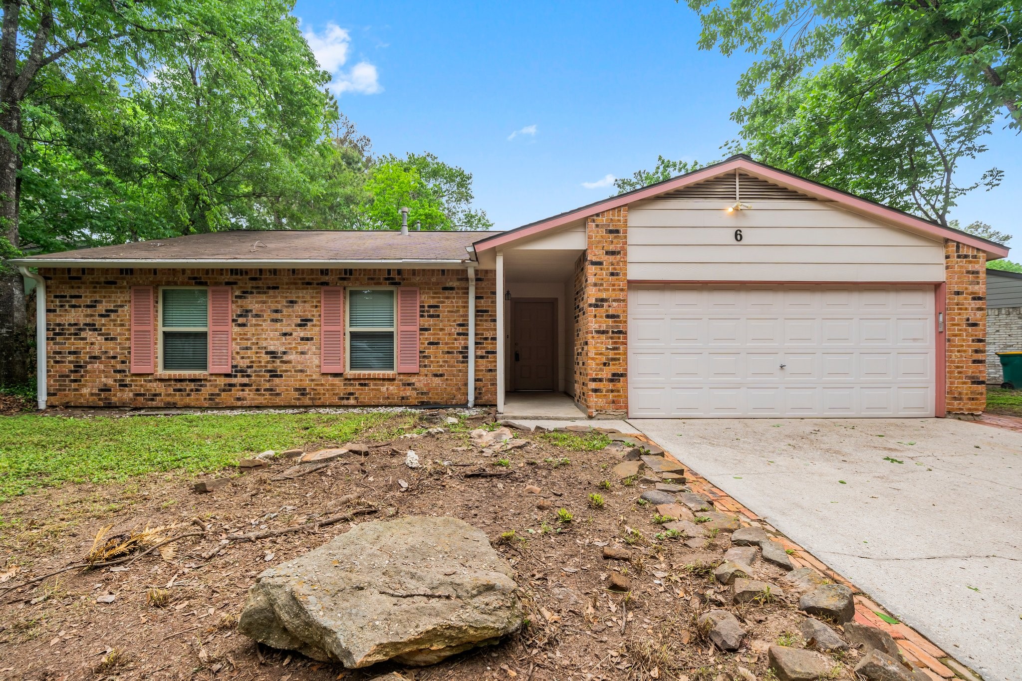 6 Raven Ridge Lane Spring, TX 77380 - Photo 3 of 39