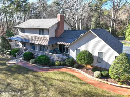 $1,050,000 | 504 Murdocksville Road, West End, NC 27376