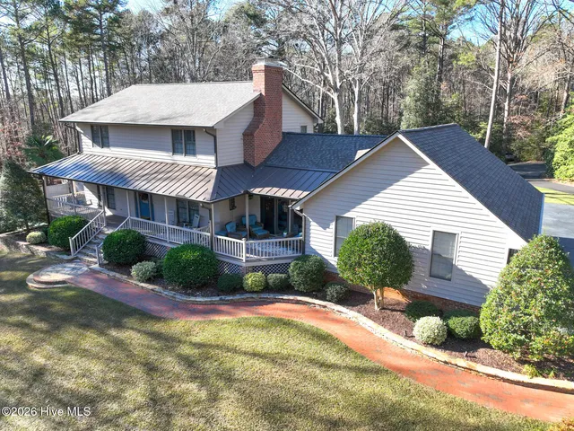 $1,050,000 | 504 Murdocksville Road, West End, NC 27376
