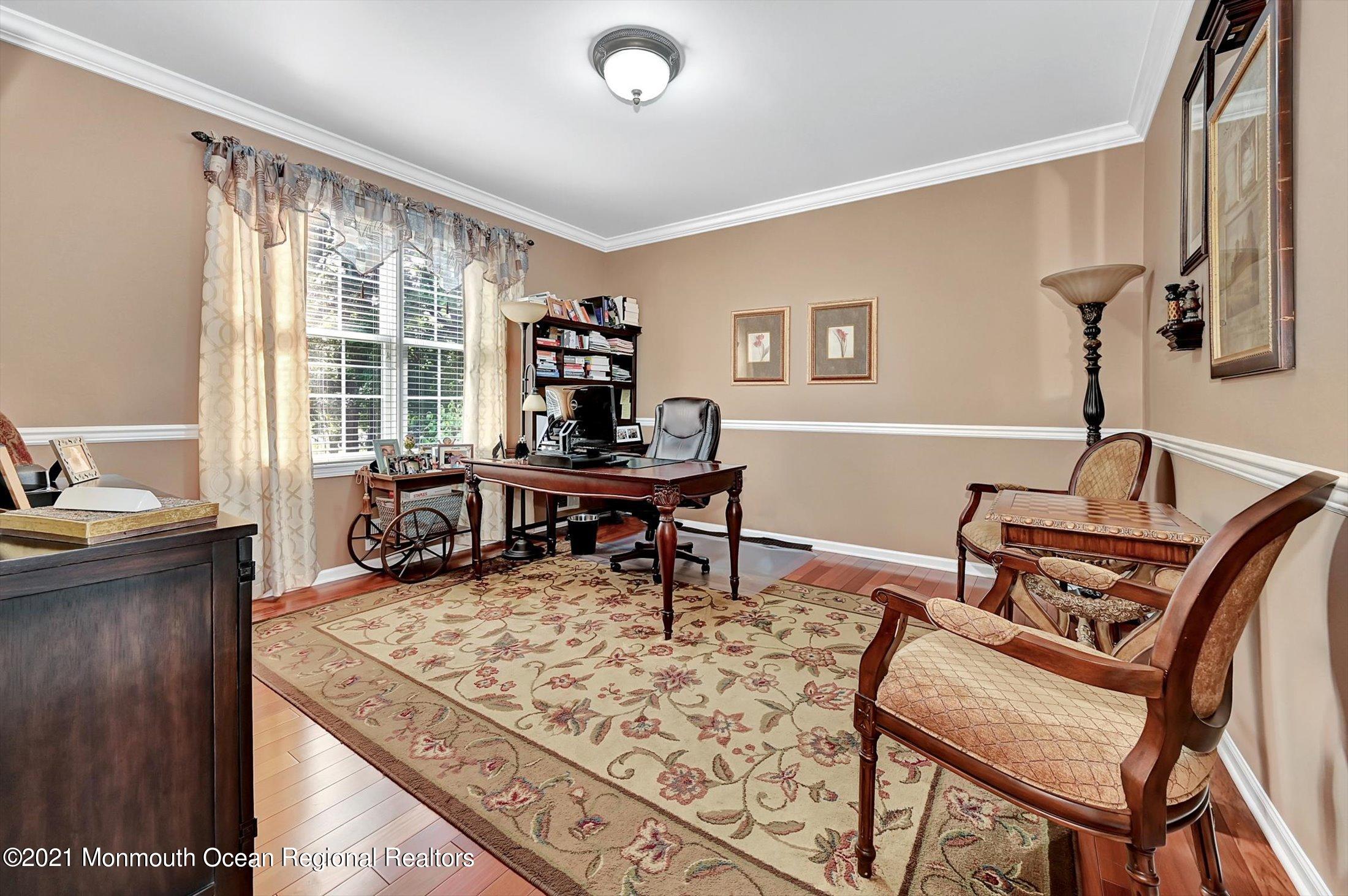 202 Robertsville Road Freehold, NJ 07728 - Photo 18 of 41 18-13398858