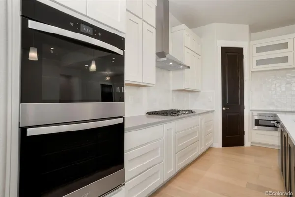 $1,049,990 | 24113 East 36th Place, Aurora, CO 80019