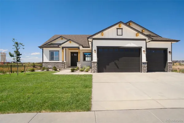 $1,049,990 | 24113 East 36th Place, Aurora, CO 80019