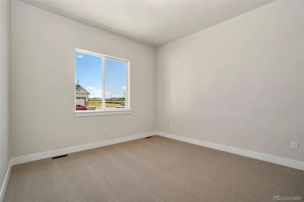 $1,049,990 | 24113 East 36th Place, Aurora, CO 80019