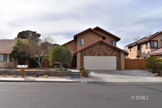 965 Jefferson Street Ridgecrest, CA 93555 - Photo 2 of 47