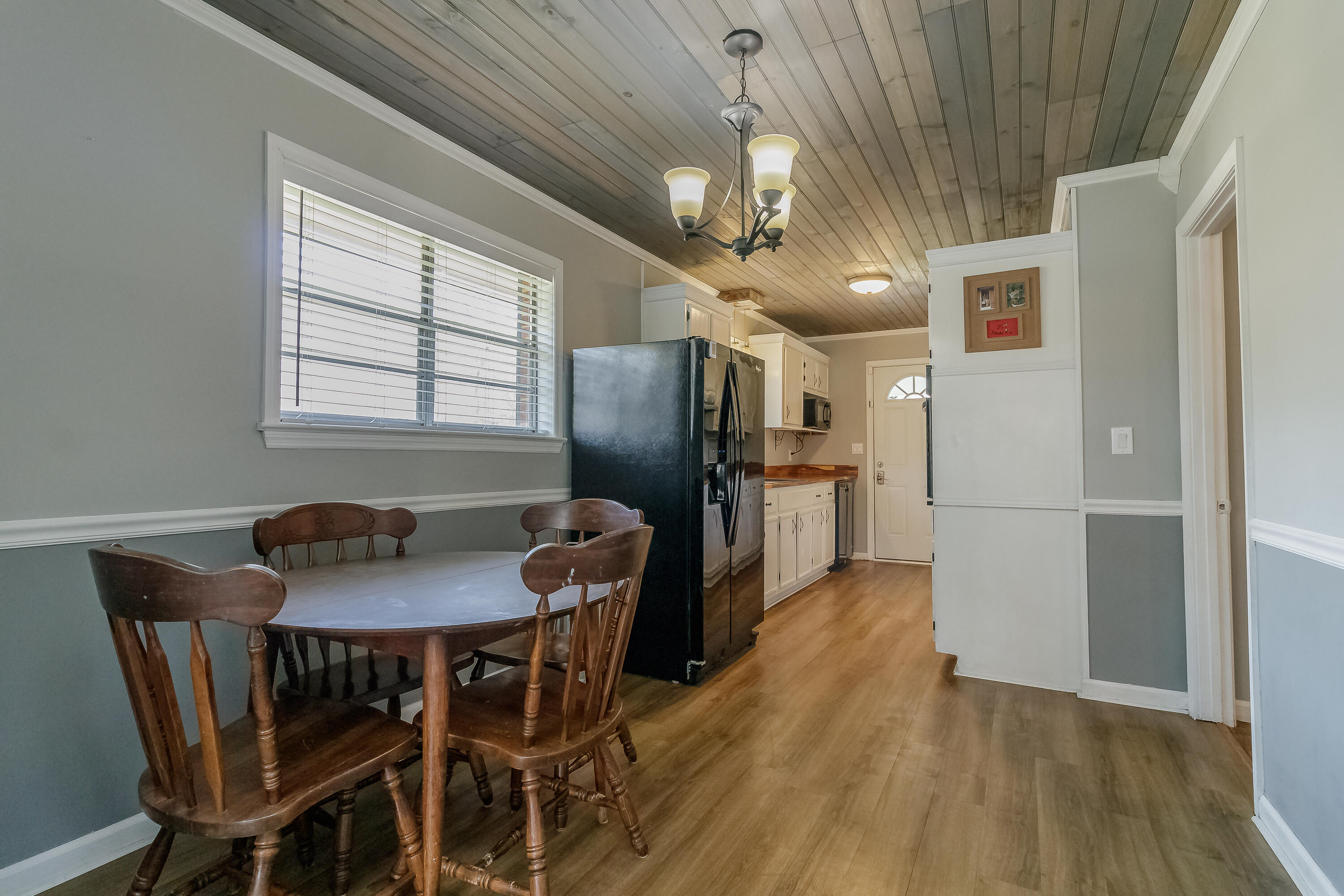 271 Akins Road Chickamauga, GA 30707 - Photo 7 of 38 Kitchen / Dining