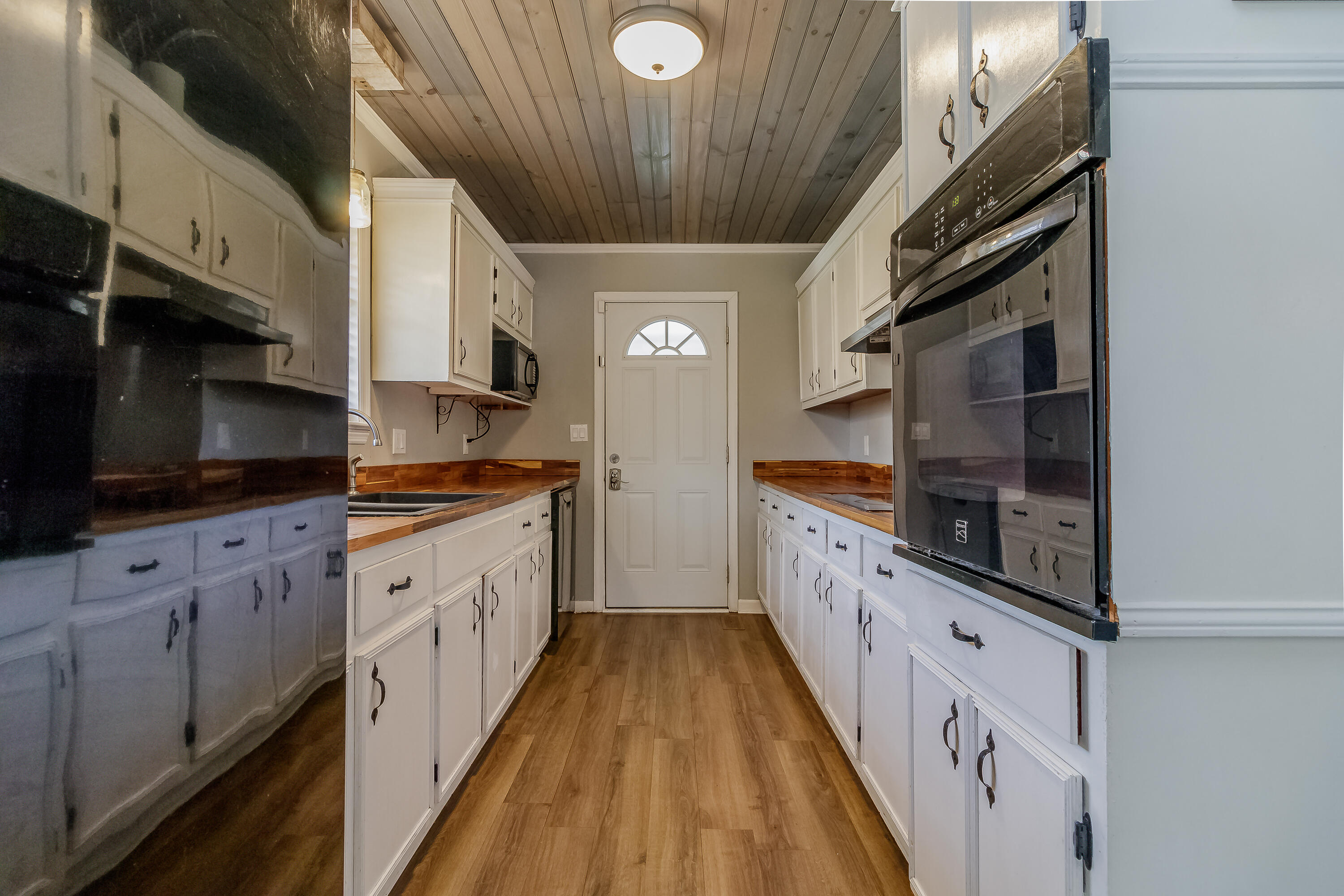 271 Akins Road Chickamauga, GA 30707 - Photo 9 of 38 Kitchen / Dining